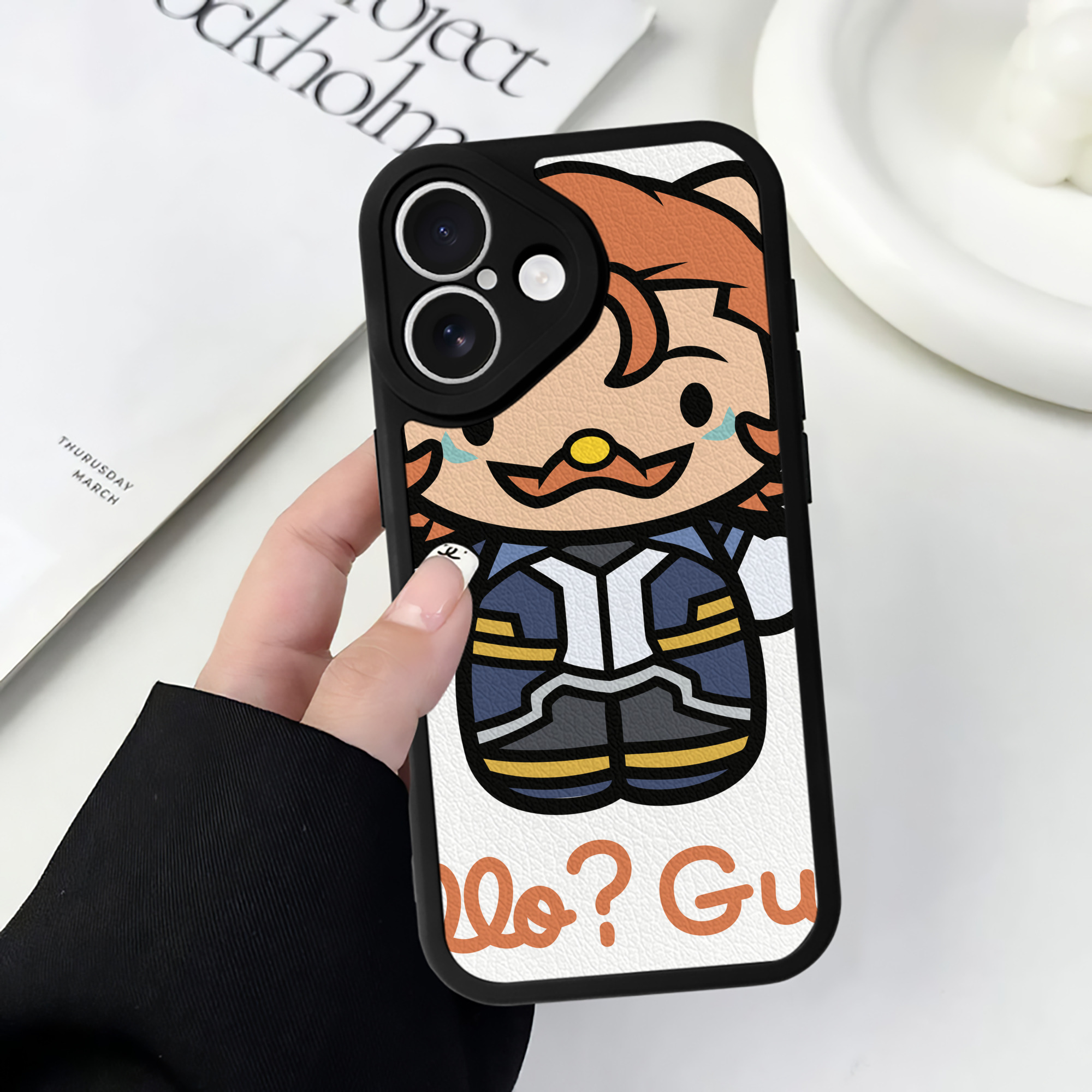 （画像用） Hello Kitty ハローキティ 【iPhone 16シリーズ対応】シリコンスマホケース（レザー調） 材質：シリコン